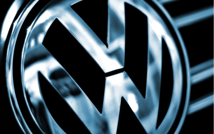 Dízelbotrány - Házkutatást tartottak a Volkswagen székhelyén