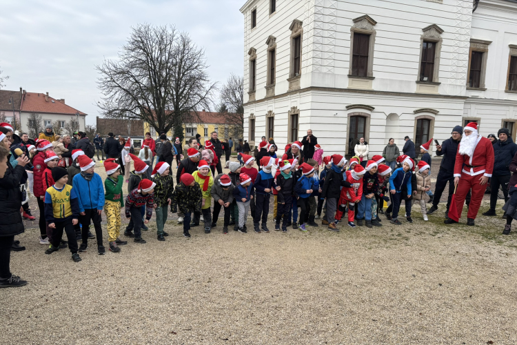 Mikulás Futás - 2025 - Pápa