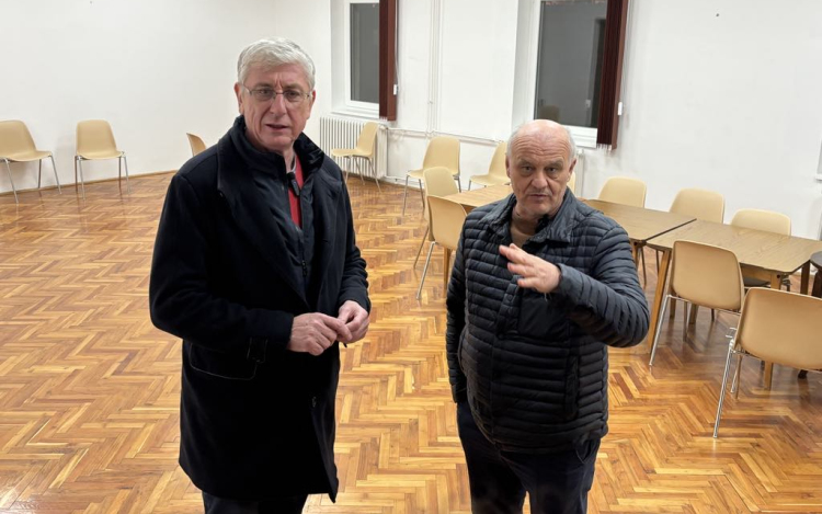 Újra Pápára látogatott Gyurcsány Ferenc