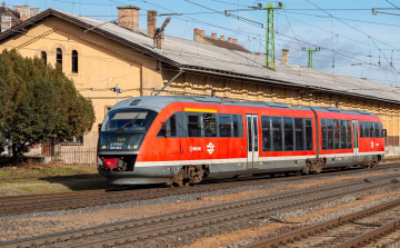 Késik a Helikon Interregió