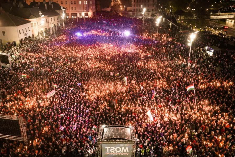 Magyar Péter Győrben: Jól nézünk ki!