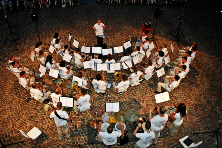 A fúvósok koncertjével búcsúzott a nyár