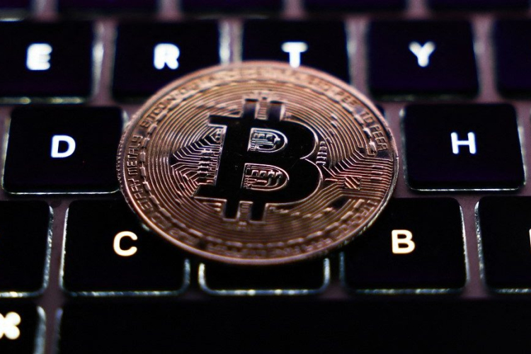 A bitcoin történelmi csúcson, 94 ezer dollár fölött