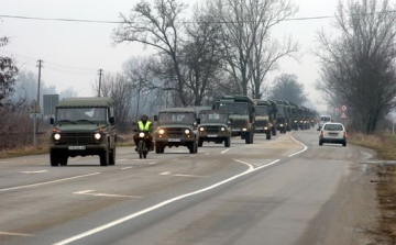 Katonai gépjárművekből álló menetoszlop közlekedésére kell számítani február 23-án Veszprém megyében