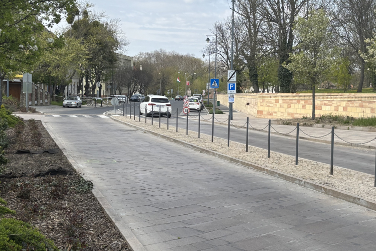 Közműjavítási munkálatok miatt megváltozik a forgalmi rend a Szent István úton