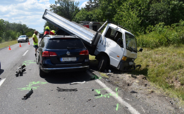 Szomorú statisztika:  70 közlekedési balesetnél helyszíneltek a rendőrök a megyében egy hét alatt