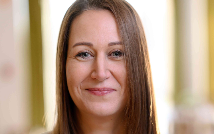 Pápán 31 szavazókörből 28-ban győzött Ujvári Szilvia