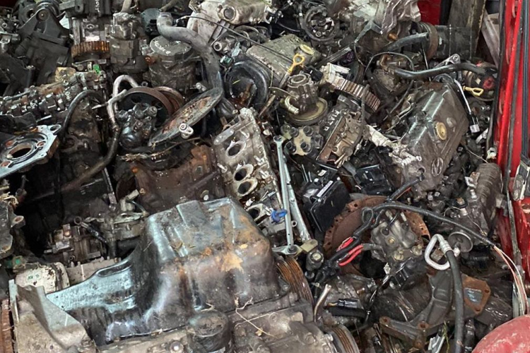 Fémhulladékot szállítottak engedély nélkül és a közlekedés szabályai ellen is vétettek