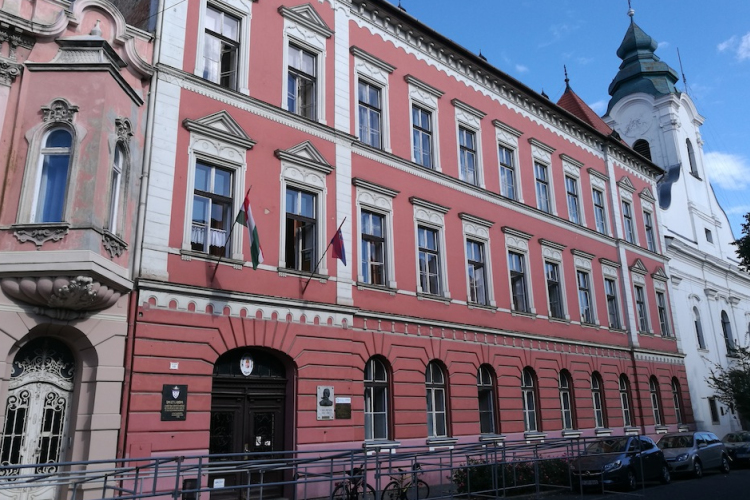 3,5 milliárdból teljesen felújítják a Türr Gimnázium épületét