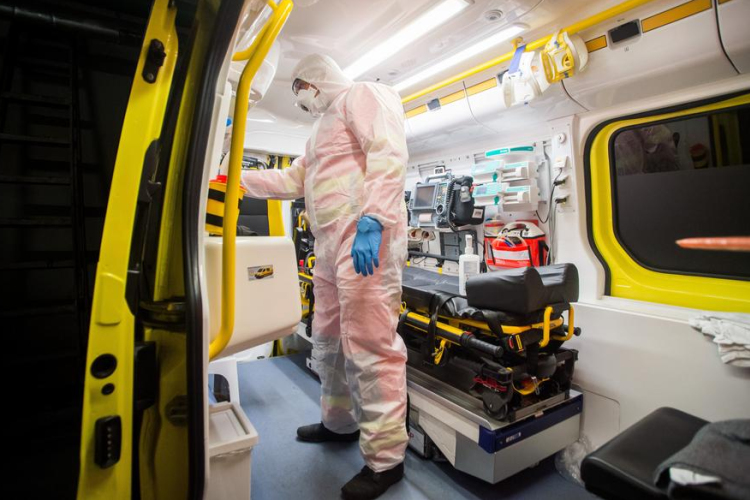 306 pápai van karanténban