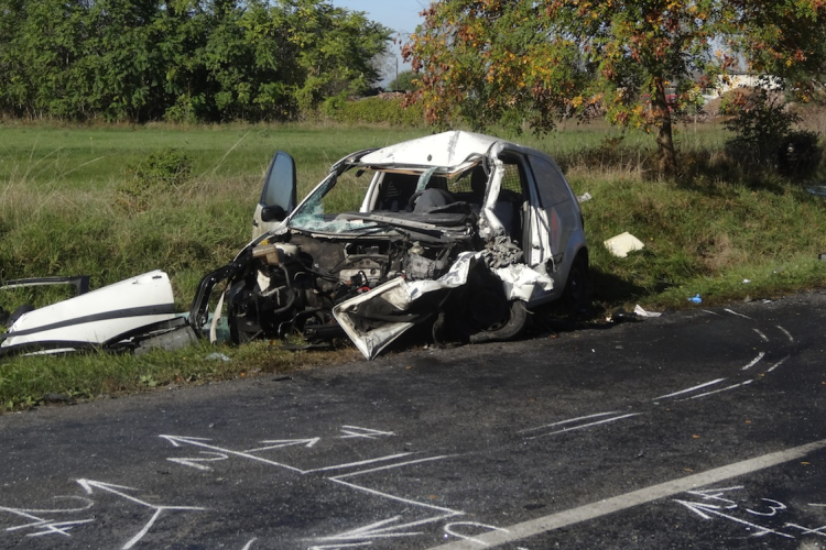 Halálos baleset a 83-ason - Teljes az útzár