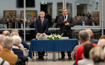 Bejelentették Takács Péter választókerületi elnökségét Pápán