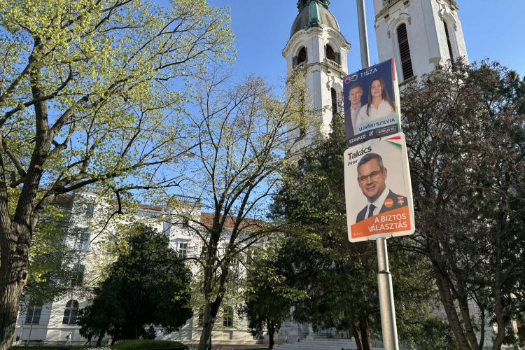 Ó mondd, Pápa, te kit választanál? - Esélylatolgatás!