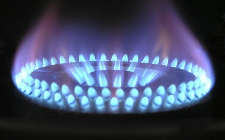 A csúcsról már kétharmaddal visszaesett a földgáz európai szabadpiaci ára
