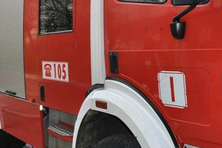 Négy autó gyulladt ki egy szombathelyi parkolóban