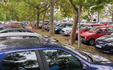 Egy hónap múlva élesedik a fizető parkolás új rendszere