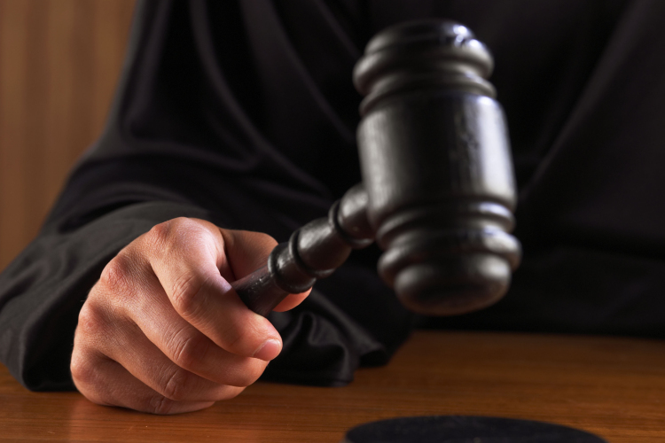 Bíróság elé állítottak a fagyasztott húsba mérget fecskendező kínai férfit