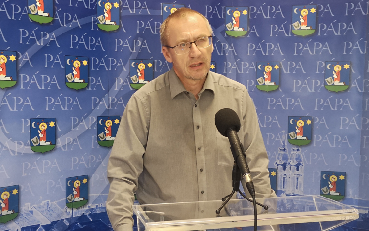 27 pápai sportklub több mint 84 millió forintot kap az önkormányzattól