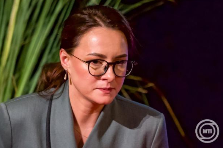 Ukrán miniszterelnök: a korrupciós botrány miatt minden állami vállalatot ellenőriznek Ukrajnában