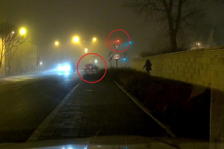 Átment a piroson, lekapcsolták - Videó