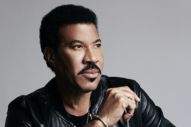 Lionel Richie jövő nyáron Budapesten lép fel