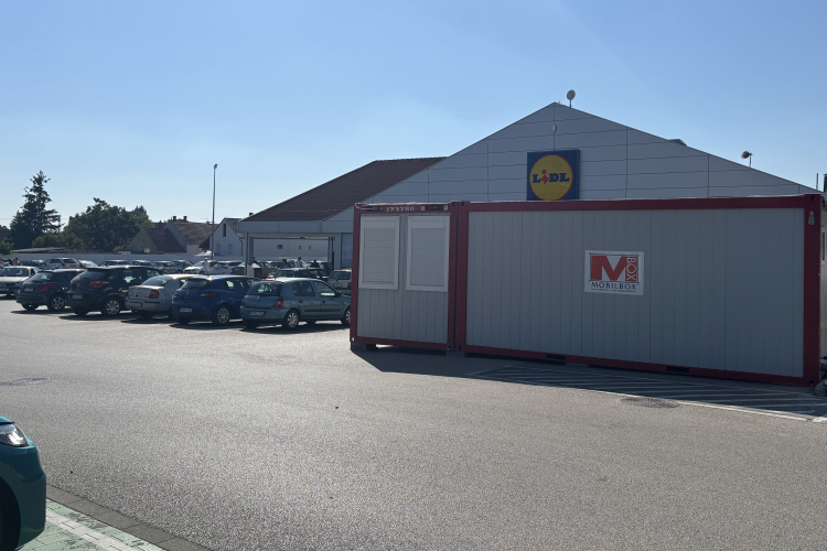 Felújítás miatt két hétre bezár a pápai Lidl