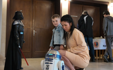 Darth Vader, R2-D2 és a többiek a Huszár Közösségi Házban