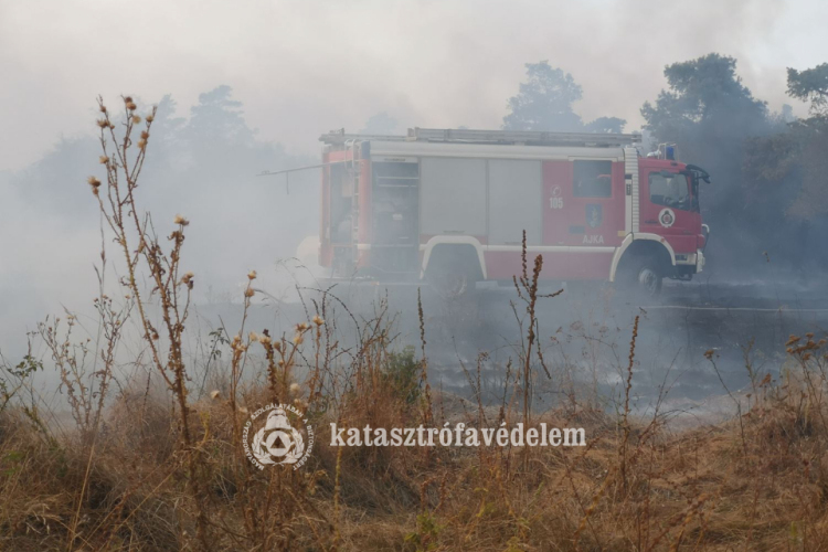 Befejeződött a tűzoltói munka Csöngénél