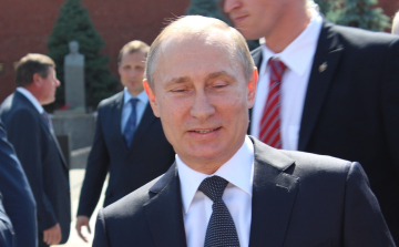 Putyin: teljesen orosz ellenőrzés alá került a Dnyeper bal partja Herszonban
