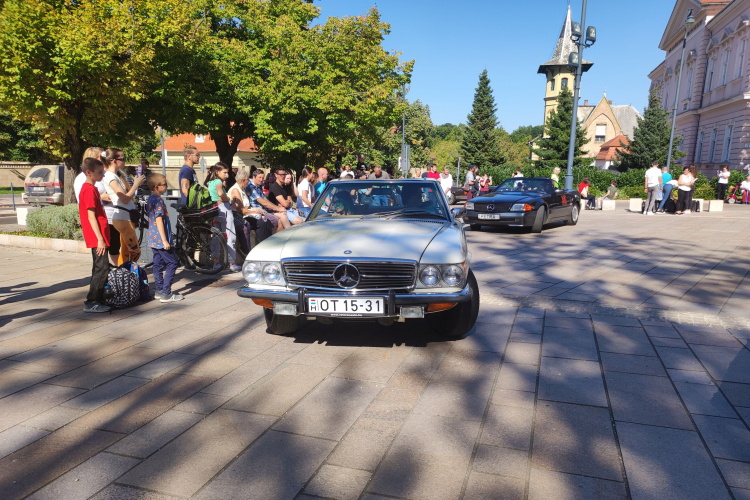 Mercedes Benz Csillagtúra - Pápa
