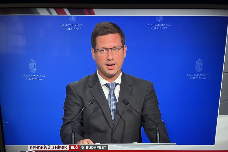 Csak a magántulajdonú gépjárművek számára tartják fenn a 480 forintos üzemanyagárat!