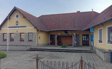 Feloszlatta magát Mihályháza képviselő-testülete