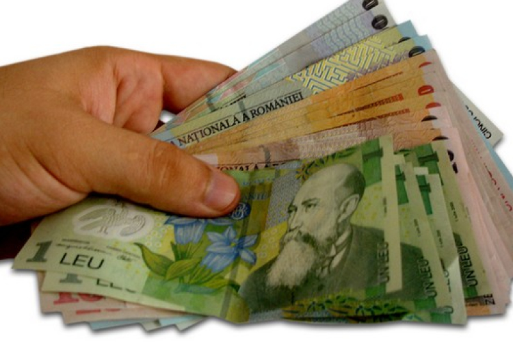 Valutával csalt két román állampolgár Pápán, de lebuktak