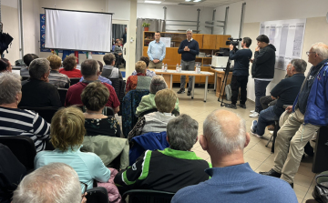 Programbemutató fórumot tartott a DK Pápán