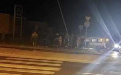 Villanyoszlopnak ütközött egy autó a Celli úton